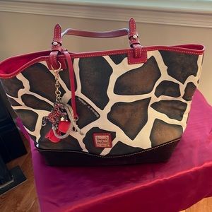 Vintage Dooney and Bourke tote